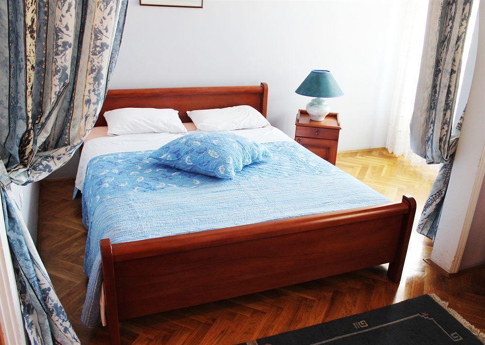 Vila Ile De France Novi Sad Luaran gambar