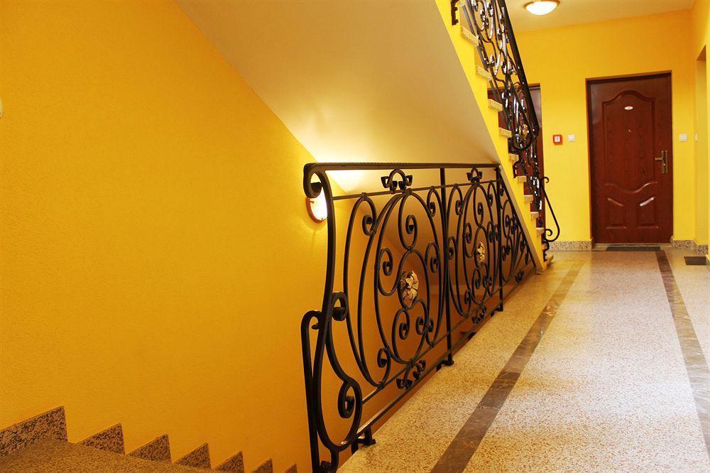 Vila Ile De France Novi Sad Luaran gambar