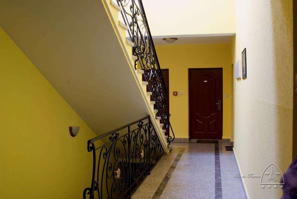 Vila Ile De France Novi Sad Servis gambar